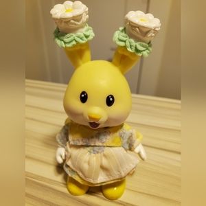 Vintage Tomy/Kidsview Tea Bunnies Yellow Bunny Figurine Sunny Bunny Bay Inn